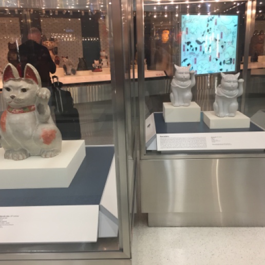 It was funny because the first thing we see after the long flight from Japan is a display at the San Francisco airport was this exhibit on ancient Japanese cats!
